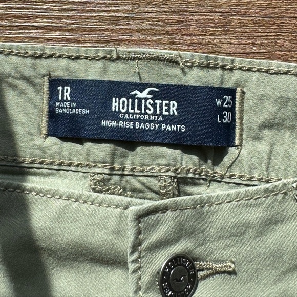 𝐖𝐨𝐦𝐞𝐧’𝐬 𝐇𝐨𝐥𝐥𝐢𝐬𝐭𝐞𝐫 𝐡𝐢𝐠𝐡-𝐫𝐢𝐬𝐞 𝐛𝐚𝐠𝐠𝐲 𝐩𝐚𝐧𝐭𝐬 - Picture 2 of 7